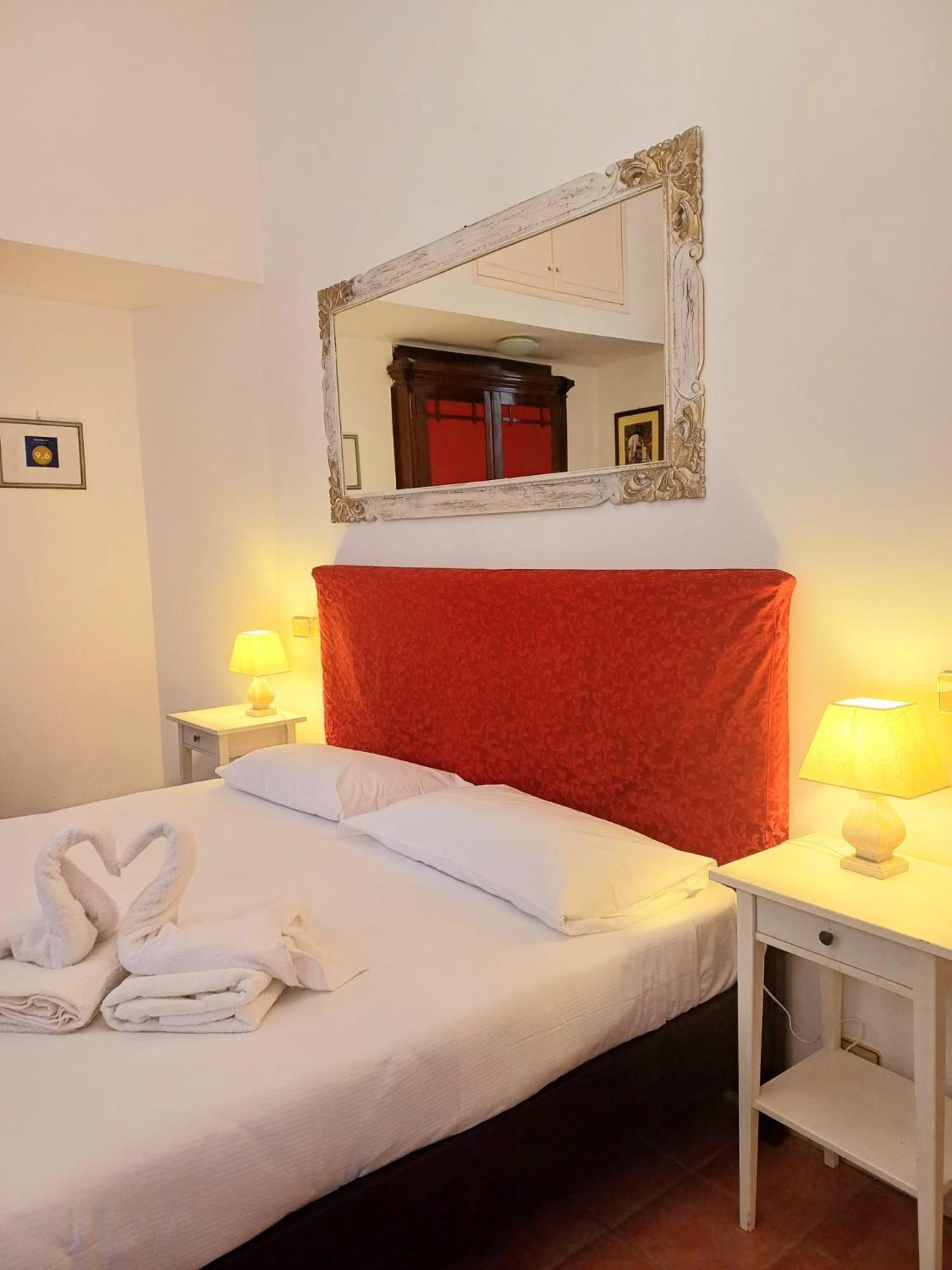 The Bishop'S Loft Spagna Рим Экстерьер фото